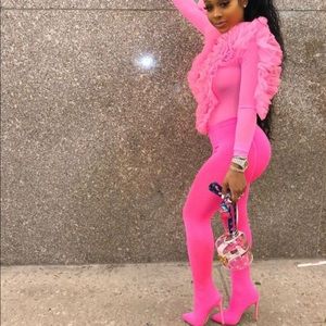 As seen on Jayda Cheaves — Sleek & stylish Boot/Pump Leggings!